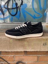Load image into Gallery viewer, New Balance Numeric 440 V2 (black/white)
